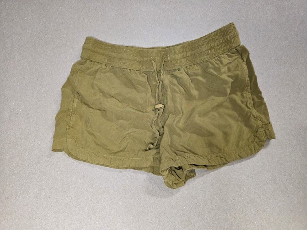 Roark Shorts Womens Green SZ Small Elastic Waist Soft Pull On Athleisure